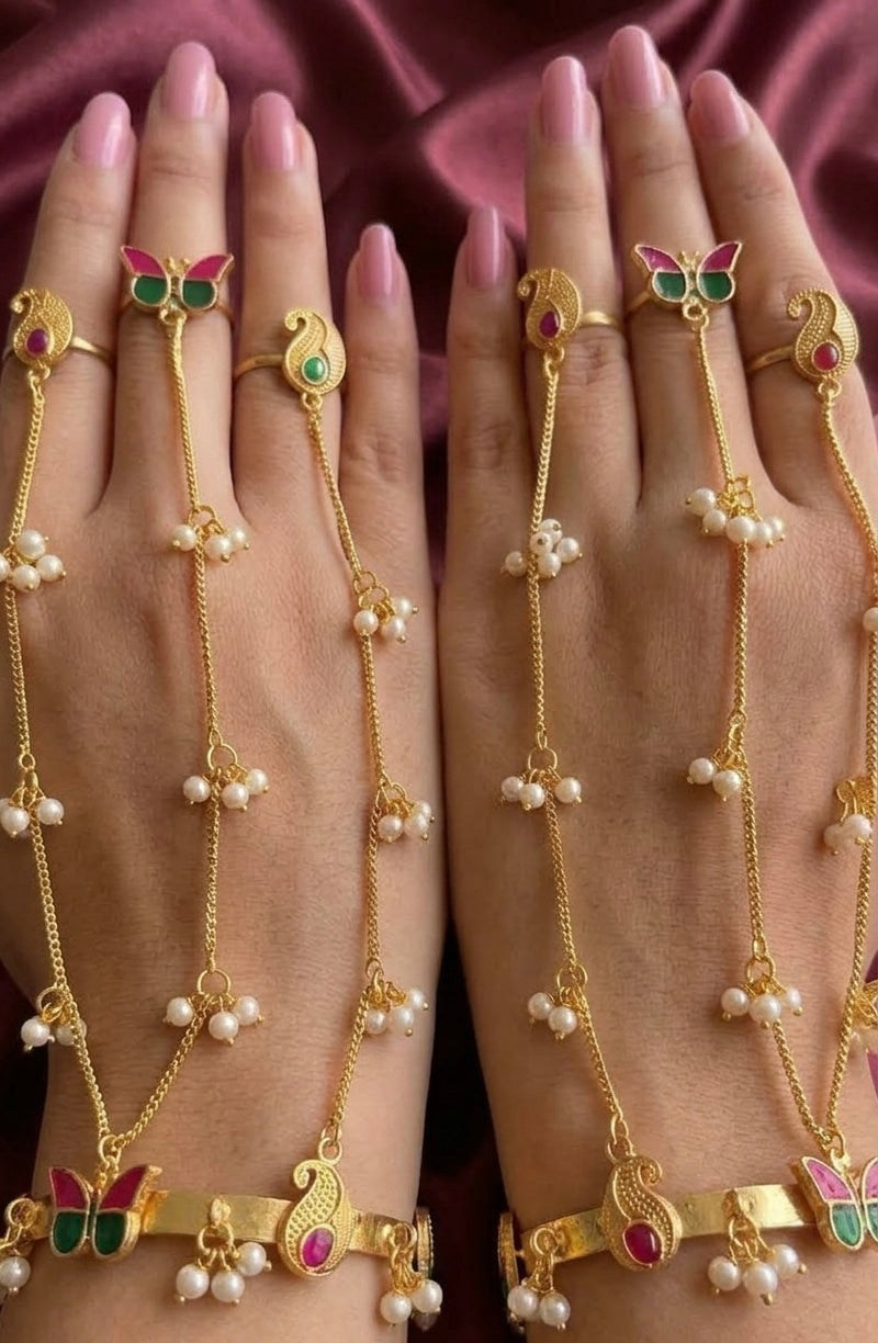 Panchi 🦋- Butterly Brass Hathphool in Pair